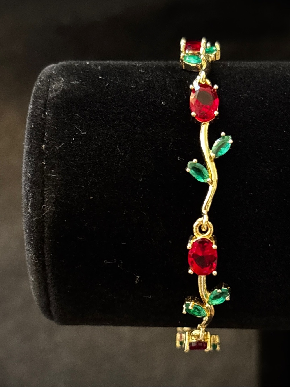 1.4mm Yellow Gold Rose-Inspired CZ Bracelet 8 in. - Picture 6 of 9